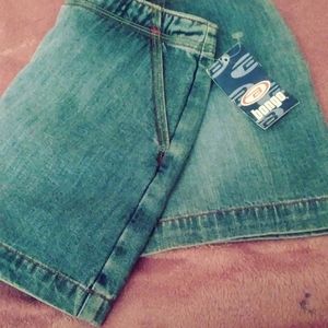 Denim Skort 🌸 big girls 7 (BONGO)